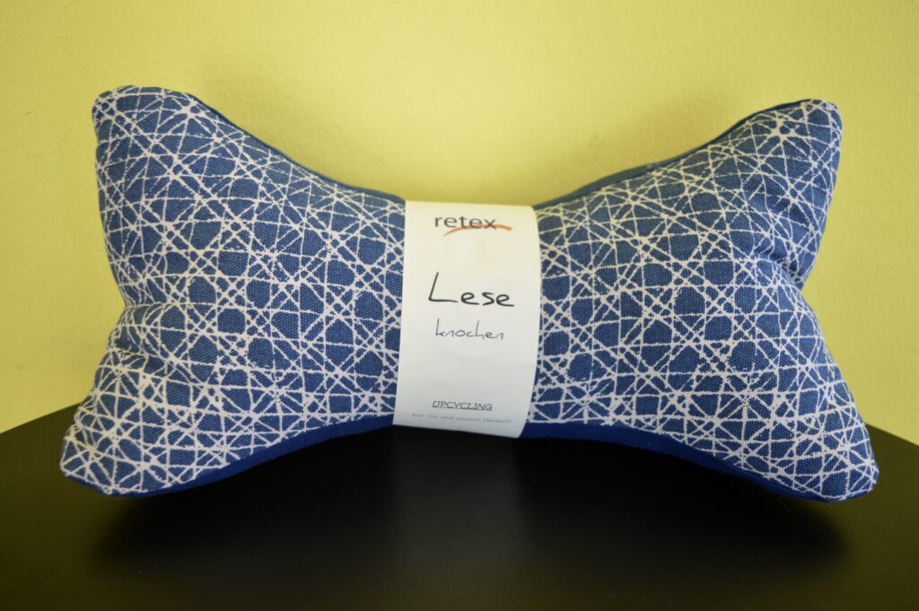 02 Leseknochen blau
