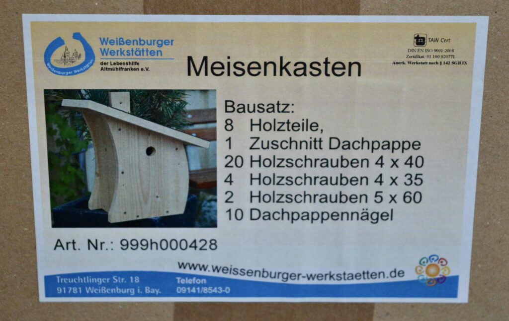 24 Meisenkasten